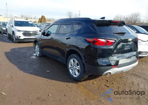 2020 Chevrolet Blazer Awd 2Lt from USA, damaged, VIN 3GNKBHRS2LS602134